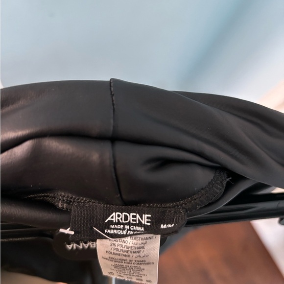 Leather pants - Picture 2 of 2